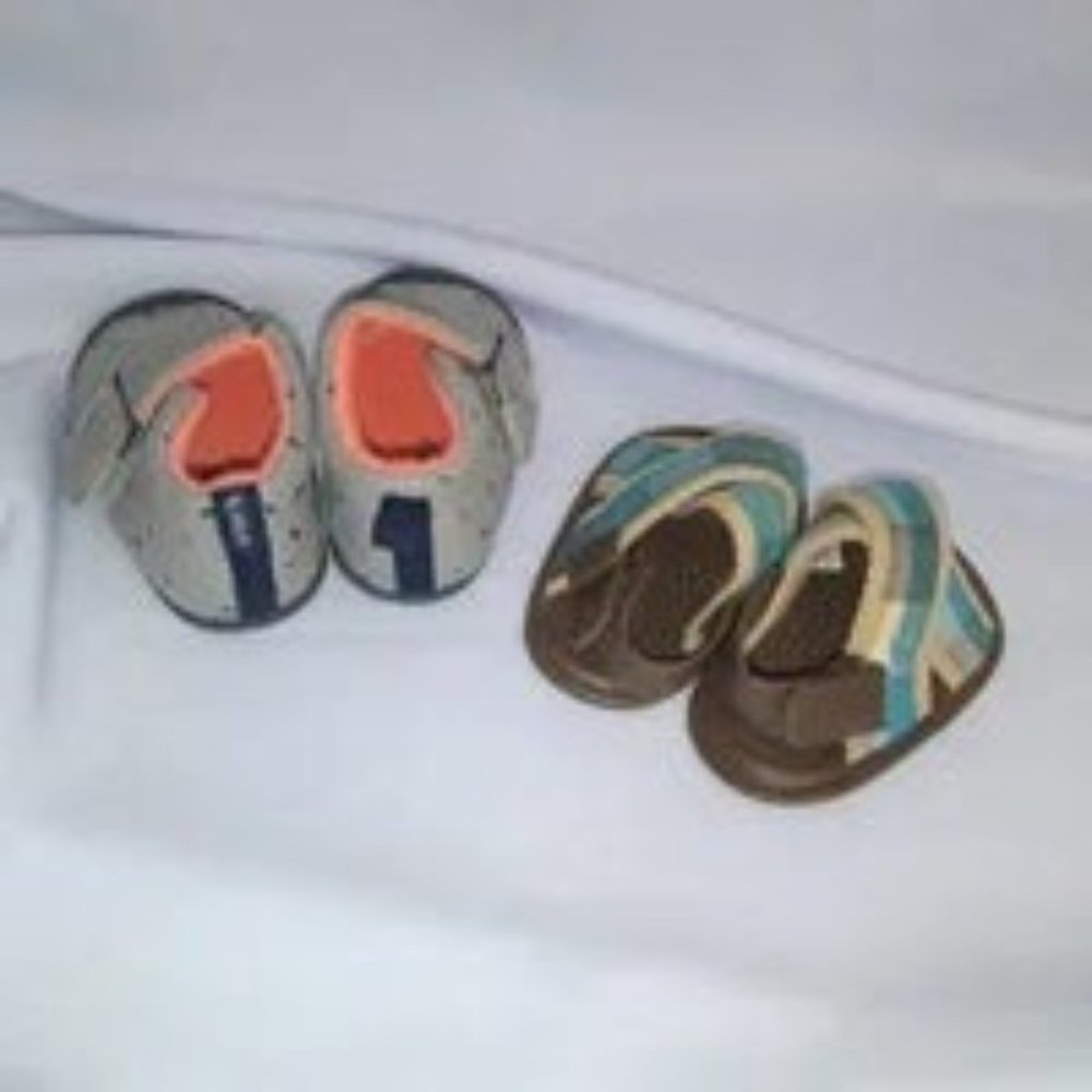 ⭐ 2 Infant Baby Boys Shoes Sandals Carter's & Gymboree - Picture 2 of 5
